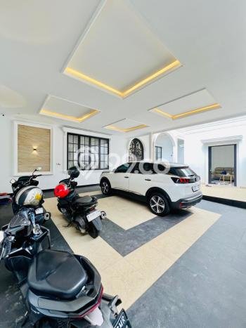 Jual Rumah Mewah Megah Dengan View Eksklusif di Pondok Indah, Jakarta Selatan Jual Rumah Mewah Megah Dengan View Eksklusif di Pondok Indah, Jakarta Selatan