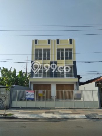 Unit Ruko Dijual di Benowo Surabaya 300m2 Unit Ruko Dijual di Benowo Surabaya 300m2