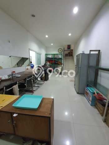 Rumah Luxury Modern Tanpa Renovasi di Kartini Jakarta Pusat Rumah Luxury Modern Tanpa Renovasi di Kartini Jakarta Pusat