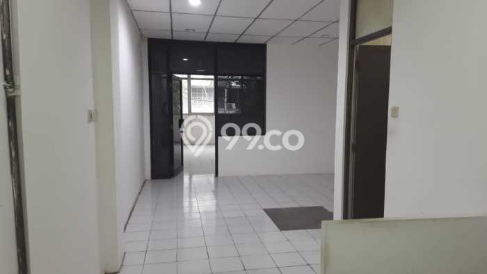 FOR RENT! Ruko di Pangeran Jayakarta Cocok untuk Bisnis 360m2 FOR RENT! Ruko di Pangeran Jayakarta Cocok untuk Bisnis 360m2