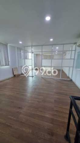 Ruko untuk Disewa di Pusat Jakarta Barat Luas Bangunan 270m2 Ruko untuk Disewa di Pusat Jakarta Barat Luas Bangunan 270m2