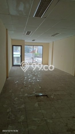 Unit Ruko Dijual di Jakarta Pusat LT 67m2 & LB 200m2 Unit Ruko Dijual di Jakarta Pusat LT 67m2 & LB 200m2