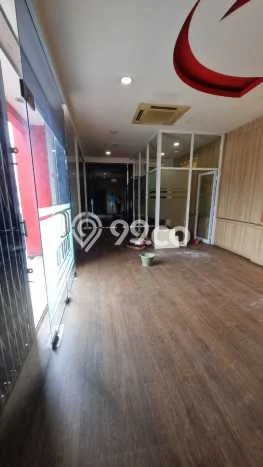 Ruko untuk Disewa di Pusat Jakarta Barat Luas Bangunan 270m2 Ruko untuk Disewa di Pusat Jakarta Barat Luas Bangunan 270m2
