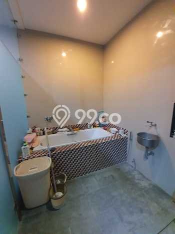 Rumah Luxury Modern Tanpa Renovasi di Kartini Jakarta Pusat Rumah Luxury Modern Tanpa Renovasi di Kartini Jakarta Pusat