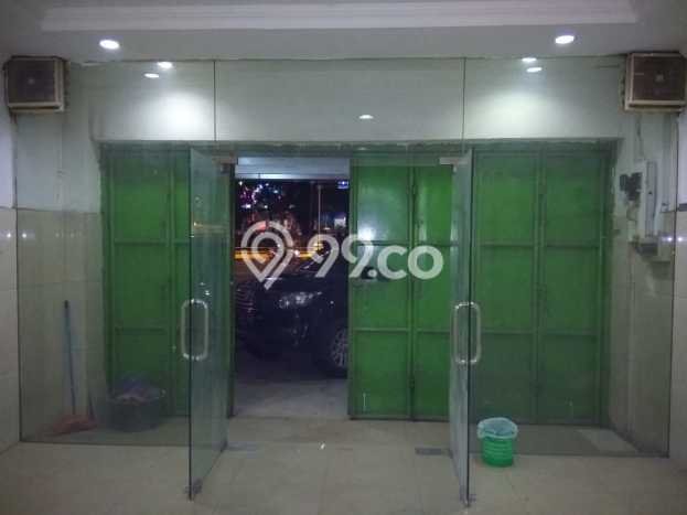 Ruko Area Premium Kawasan , Luas 350m2m², Prospektif Ruko Area Premium Kawasan , Luas 350m2m², Prospektif