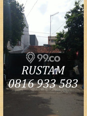Ready to Use! Premium House LT 270m2 Desain Modern di Gajah Mada Ready to Use! Premium House LT 270m2 Desain Modern di Gajah Mada
