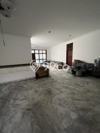 For Sale! Premium House LT 350m2 Desain Elegan di Petojo For Sale! Premium House LT 350m2 Desain Elegan di Petojo