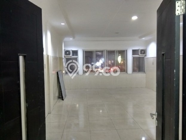 Ruko Area Premium Kawasan , Luas 350m2m², Prospektif Ruko Area Premium Kawasan , Luas 350m2m², Prospektif