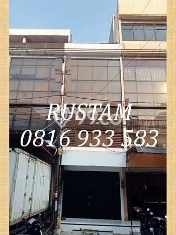 Dijual! Ruko di Roxy Jakarta Pusat LT 67m2 / LB 200m2 Kawasan Strategis Dijual! Ruko di Roxy Jakarta Pusat LT 67m2 / LB 200m2 Kawasan Strategis