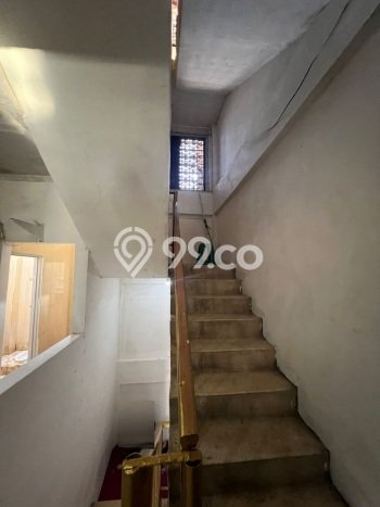 FOR SALE! Ruko di Tanah Abang Jakarta Pusat, LT 80m2, LB 280m2 FOR SALE! Ruko di Tanah Abang Jakarta Pusat, LT 80m2, LB 280m2