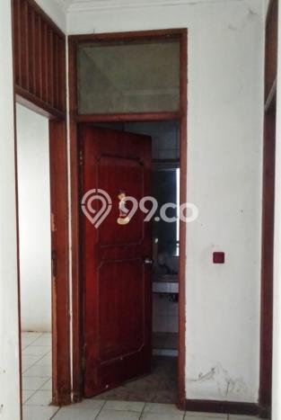 Rumah Luxury Modern Tanpa Renovasi di Meruya Jakarta Barat Rumah Luxury Modern Tanpa Renovasi di Meruya Jakarta Barat
