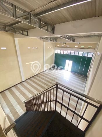 Ruko Dijual di Prime Area Surabaya Luas 130m2 Ruko Dijual di Prime Area Surabaya Luas 130m2