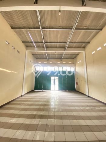 Ruko Dijual di Prime Area Surabaya Luas 130m2 Ruko Dijual di Prime Area Surabaya Luas 130m2