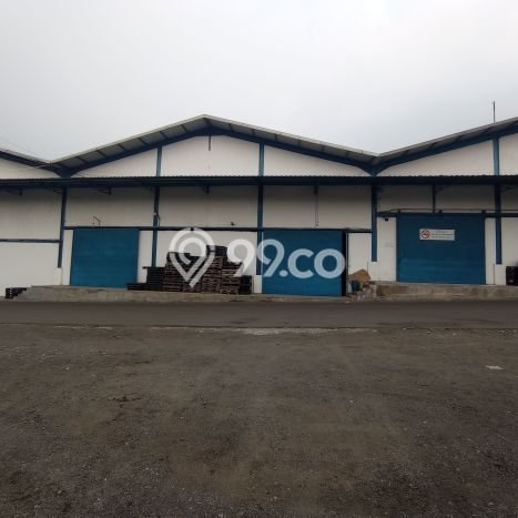 Gudang bagus disewakan di Sukaraja Bogor dengan LB 820m2 harga sewa terbaik Gudang bagus disewakan di Sukaraja Bogor dengan LB 820m2 harga sewa terbaik
