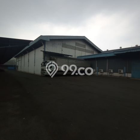 Gudang Dijual di Bogor LT 10000m2 & LB 5700m2 Lokasi Terbaik! Gudang Dijual di Bogor LT 10000m2 & LB 5700m2 Lokasi Terbaik!