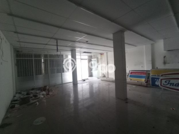 Unit Ruko Dijual di Cibinong Bogor Luas Tanah 255m2, Luas Bangunan 260m2 Unit Ruko Dijual di Cibinong Bogor Luas Tanah 255m2, Luas Bangunan 260m2