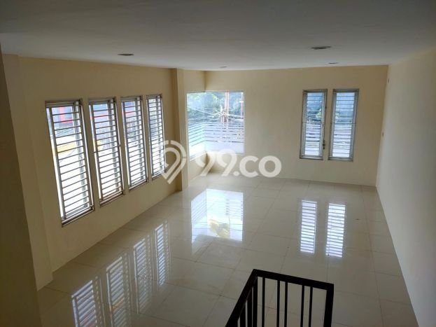 Lokasi Strategis! Dijual Ruko Bisnis di Cibinong, Bogor Kondisi Bagus Lokasi Strategis! Dijual Ruko Bisnis di Cibinong, Bogor Kondisi Bagus