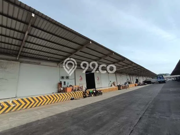 Gudang untuk Disewa di Pusat Bogor Luas Bangunan 3600m2 Gudang untuk Disewa di Pusat Bogor Luas Bangunan 3600m2