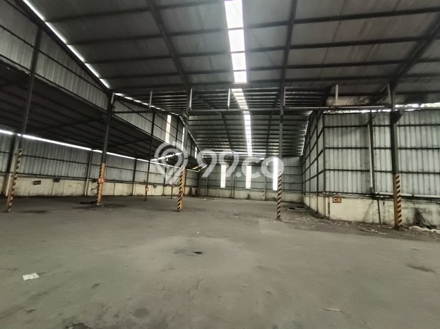 Gudang Dijual di Cileungsi LT 3775m2, LB 3500m2 untuk Investasi Gudang Dijual di Cileungsi LT 3775m2, LB 3500m2 untuk Investasi