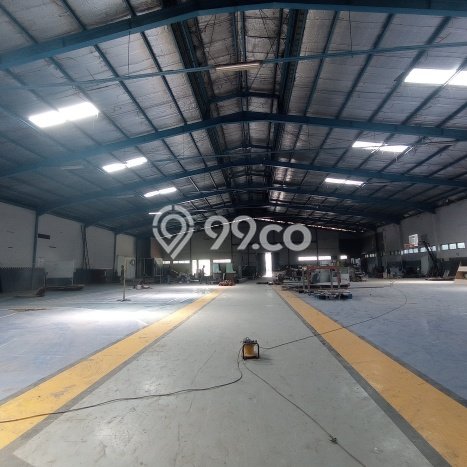 Disewakan Gudang di Kawasan Ramai Klapanunggal Luas 11500m2 Disewakan Gudang di Kawasan Ramai Klapanunggal Luas 11500m2