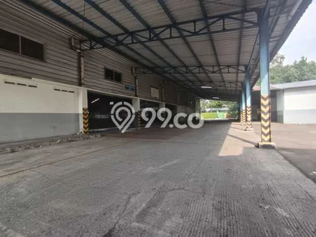 Gudang untuk disewa di Cibinong punya LT 11300m2 & LB 2208m2 harga sewa kompetitif Gudang untuk disewa di Cibinong punya LT 11300m2 & LB 2208m2 harga sewa kompetitif