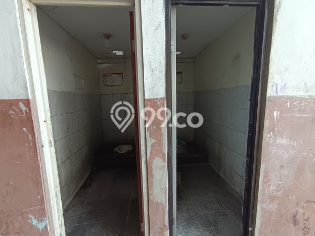 Disewakan Gudang di Kawasan Ramai Tugu Luas 1950m2 Disewakan Gudang di Kawasan Ramai Tugu Luas 1950m2