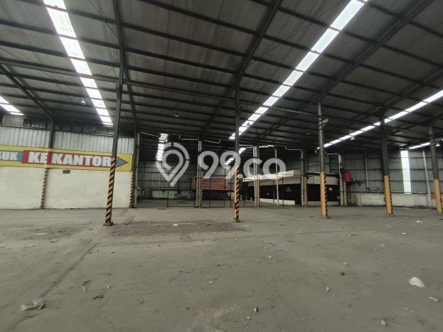 Gudang Dijual di Cileungsi LT 3775m2, LB 3500m2 untuk Investasi Gudang Dijual di Cileungsi LT 3775m2, LB 3500m2 untuk Investasi