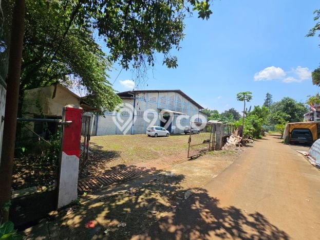Unit Pabrik Disewakan di Tanah Sareal di Area Ramai & Strategis Unit Pabrik Disewakan di Tanah Sareal di Area Ramai & Strategis
