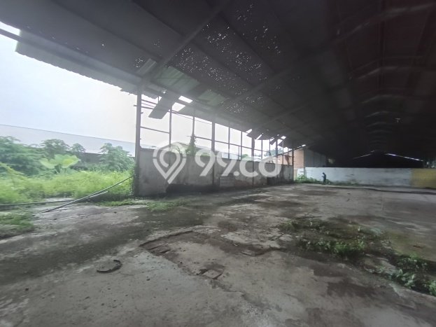 Unit Gudang Paling Strategis di Cimanggis Depok dengan LB 3380m2 Unit Gudang Paling Strategis di Cimanggis Depok dengan LB 3380m2