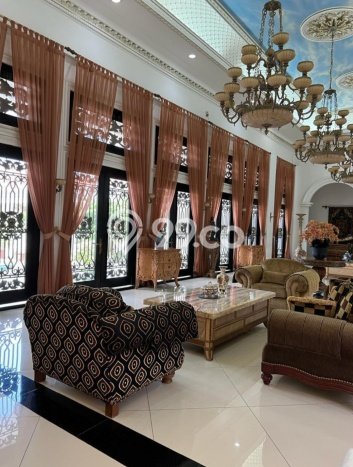 Ready to Use! Luxury House LT 4758m2 Desain Elegan di Sentul City Ready to Use! Luxury House LT 4758m2 Desain Elegan di Sentul City