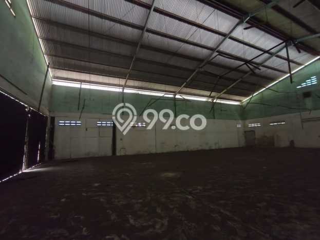 Gudang Disewa di Bogor dengan LB 360m2 Area Komersial Ramai Gudang Disewa di Bogor dengan LB 360m2 Area Komersial Ramai