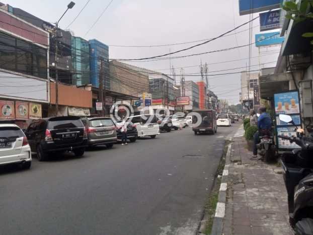 Ruko Bagus LT 210m2 LB 400m2 Dijual di Bogor Timur Bogor Ruko Bagus LT 210m2 LB 400m2 Dijual di Bogor Timur Bogor