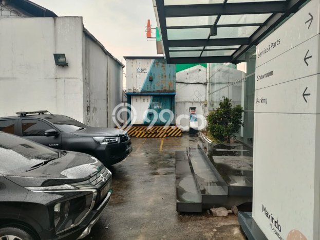 Unit Komersial Dijual di BSD Tangerang Selatan 2368m2 Unit Komersial Dijual di BSD Tangerang Selatan 2368m2
