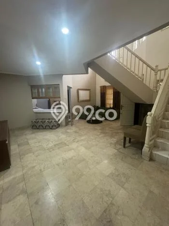 Jarang Ada! Rumah Kontrakan 6 Kamar Nyaman Siap Huni BSD Giri Loka Jarang Ada! Rumah Kontrakan 6 Kamar Nyaman Siap Huni BSD Giri Loka