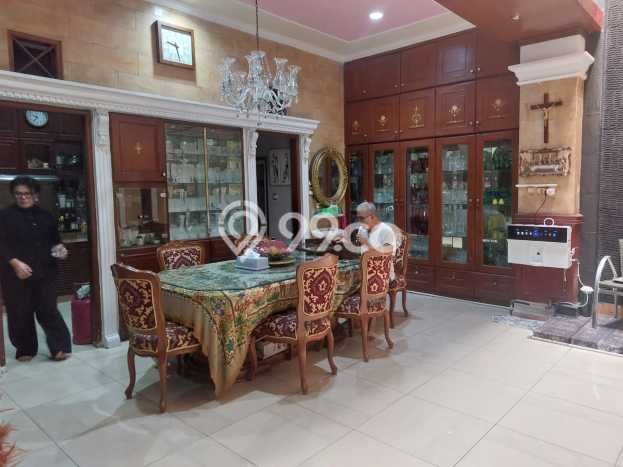 Hunian Mewah Siap Huni LT 276m2 di Kemayoran, Jakarta Pusat Hunian Mewah Siap Huni LT 276m2 di Kemayoran, Jakarta Pusat