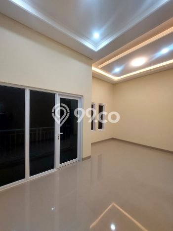 Dijual Rumah Luas Elegan Dengan View Eksklusif di Sunter, Jakarta Utara Dijual Rumah Luas Elegan Dengan View Eksklusif di Sunter, Jakarta Utara