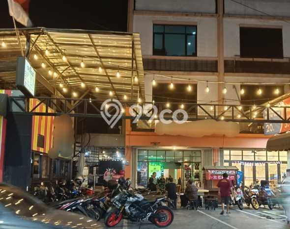 LOKASI STRATEGIS! Komersial Disewakan di Pekayon, Luas 160m², Area Berkembang LOKASI STRATEGIS! Komersial Disewakan di Pekayon, Luas 160m², Area Berkembang