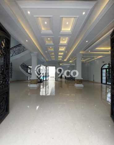 Rumah Elit LB 850m2 Siap Huni Desain Elegan di Cipete, Jakarta Selatan Rumah Elit LB 850m2 Siap Huni Desain Elegan di Cipete, Jakarta Selatan