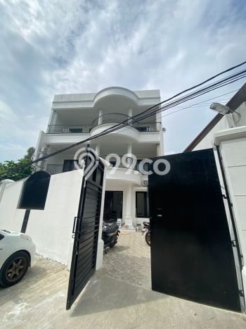 Unit Kost Dijual di Kawasan Serpong Tangerang Selatan dengan 39 KT Unit Kost Dijual di Kawasan Serpong Tangerang Selatan dengan 39 KT