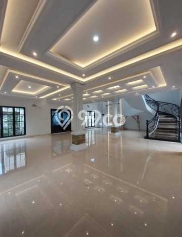 Rumah Elit LB 850m2 Siap Huni Desain Elegan di Cipete, Jakarta Selatan Rumah Elit LB 850m2 Siap Huni Desain Elegan di Cipete, Jakarta Selatan