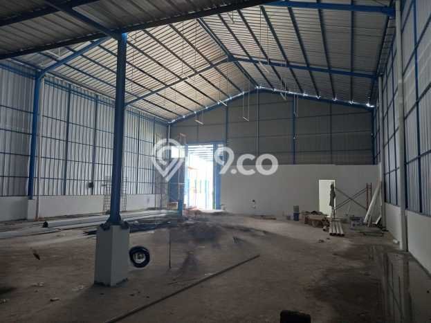 Gudang Komersial Disewakan di Cikarang Pusat Bekasi Luas 352m2 Gudang Komersial Disewakan di Cikarang Pusat Bekasi Luas 352m2