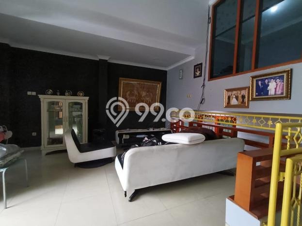 Hunian Cantik Modern Lb 300m2 di Duren Sawit, Jakarta Timur Hunian Cantik Modern Lb 300m2 di Duren Sawit, Jakarta Timur