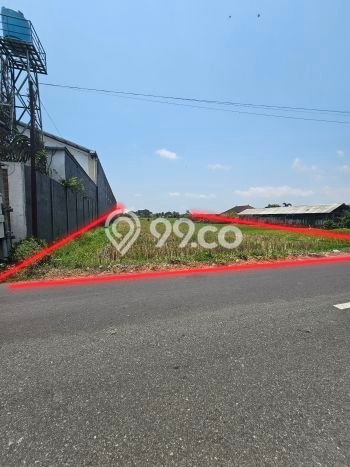 Disewakan Tanah Kawasan Sempidi, Luas 1800m², Lokasi Strategis Disewakan Tanah Kawasan Sempidi, Luas 1800m², Lokasi Strategis