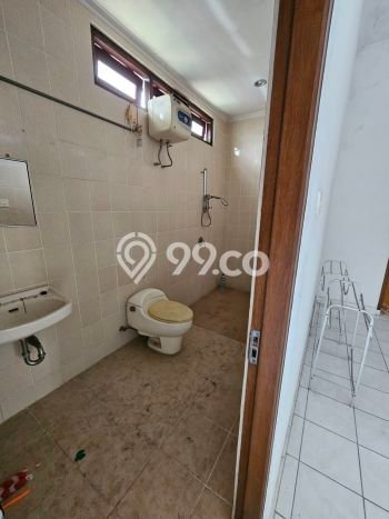 Rumah area Canggu, Badung, LT 655m² Bangunan 400m² - JUAL CEPAT! Rumah area Canggu, Badung, LT 655m² Bangunan 400m² - JUAL CEPAT!