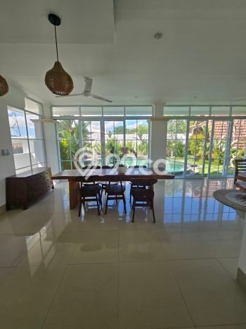 Jarang Ada! Rumah Kontrakan 2 Kamar Nyaman Siap Huni canggu Jarang Ada! Rumah Kontrakan 2 Kamar Nyaman Siap Huni canggu