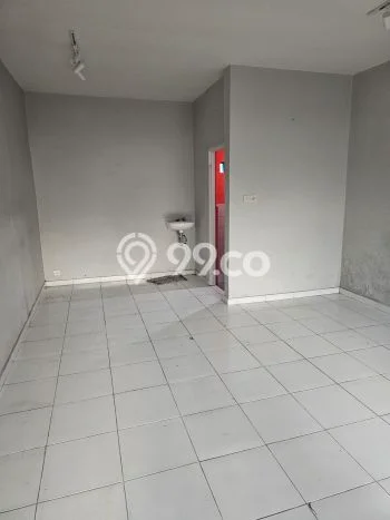 Disewakan Ruko Strategis di Canggu, Luas 28m², Area Komersial, Akses Bagus Disewakan Ruko Strategis di Canggu, Luas 28m², Area Komersial, Akses Bagus