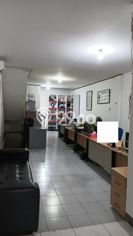 Ruko Dijual di Jakarta Timur LT 140m2 & LB 300m2 Lokasi Terbaik! Ruko Dijual di Jakarta Timur LT 140m2 & LB 300m2 Lokasi Terbaik!
