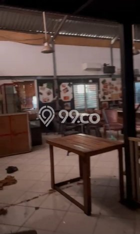 Ruko Disewa di Jakarta Timur dengan LB 400m2 Area Komersial Ramai Ruko Disewa di Jakarta Timur dengan LB 400m2 Area Komersial Ramai