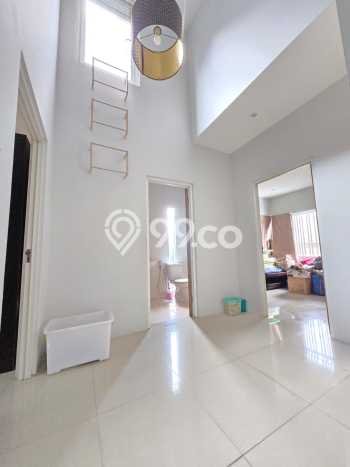 Rumah Minimalis 4 KT di Sektor 2 - Bintaro Jakarta Selatan Unfurnished Rumah Minimalis 4 KT di Sektor 2 - Bintaro Jakarta Selatan Unfurnished