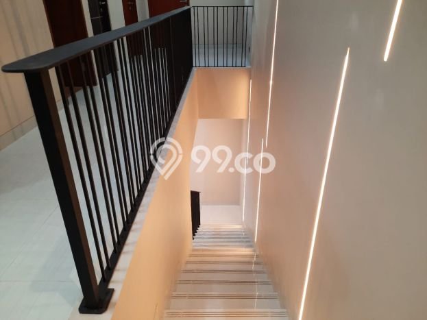 Dijual Rumah Eksklusif 4 KT di Graha Raya Bintaro, Tangerang Selatan Dijual Rumah Eksklusif 4 KT di Graha Raya Bintaro, Tangerang Selatan